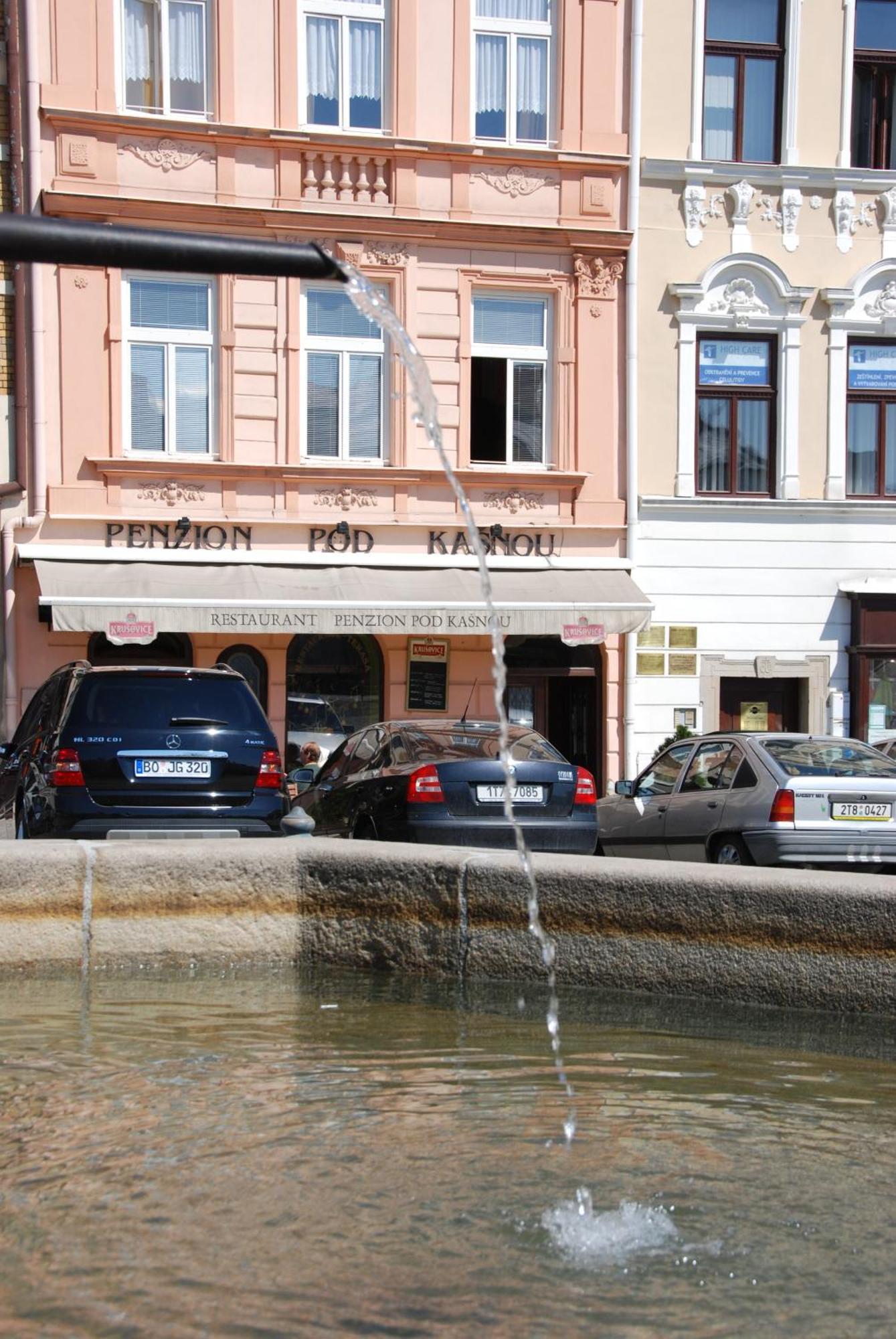 Penzion Pod Kasnou Frýdek-Místek Exterior foto